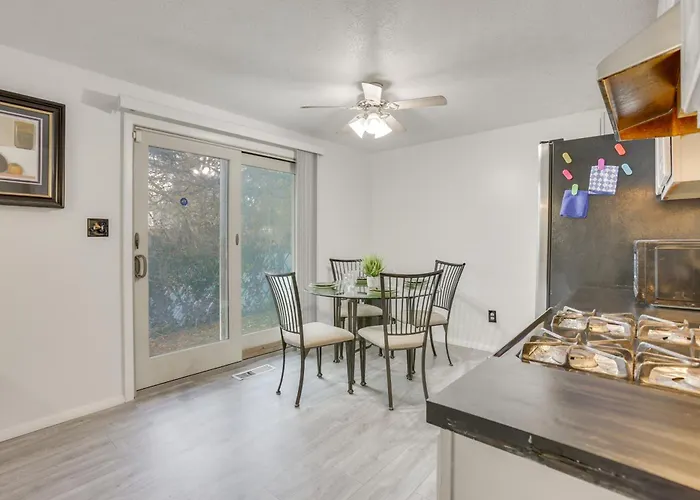 Сasa de vacaciones Explore Columbus! Fully Renovated W/ Yard Columbus