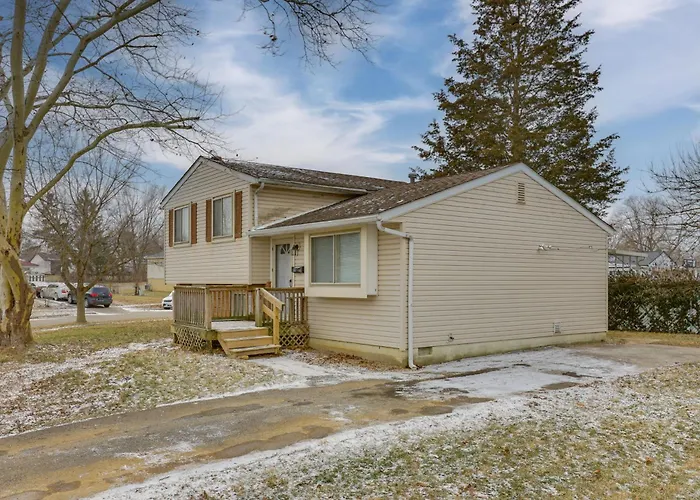 Explore Columbus! Fully Renovated W/ Yard Сasa de vacaciones *